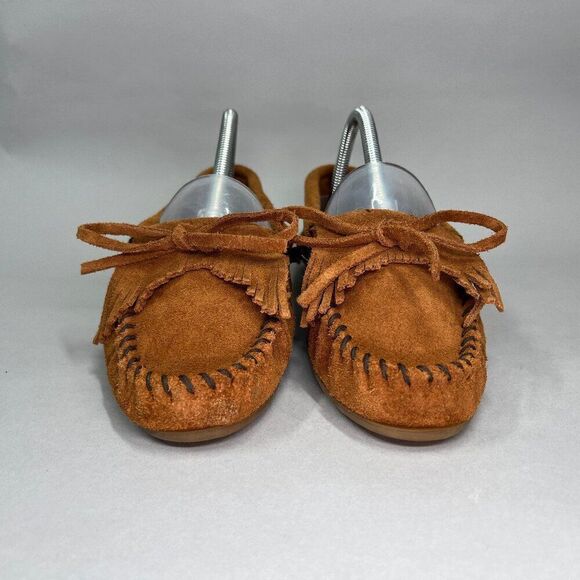 Minnetonka Women's Size 8 Kilty Soft Suede Leather Moccasins - Picture 2 of 11